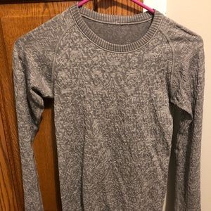 Lululemon long sleeve